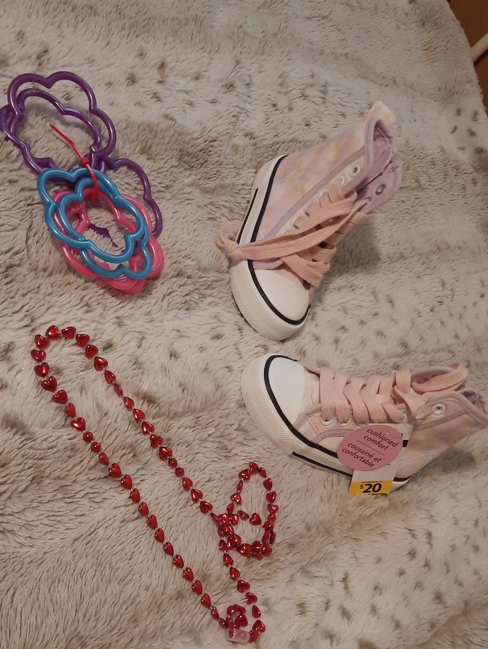 NWT Kids High-Top Sneakers Runners Light Pink Comfortable Casual Shoes & Jewelry